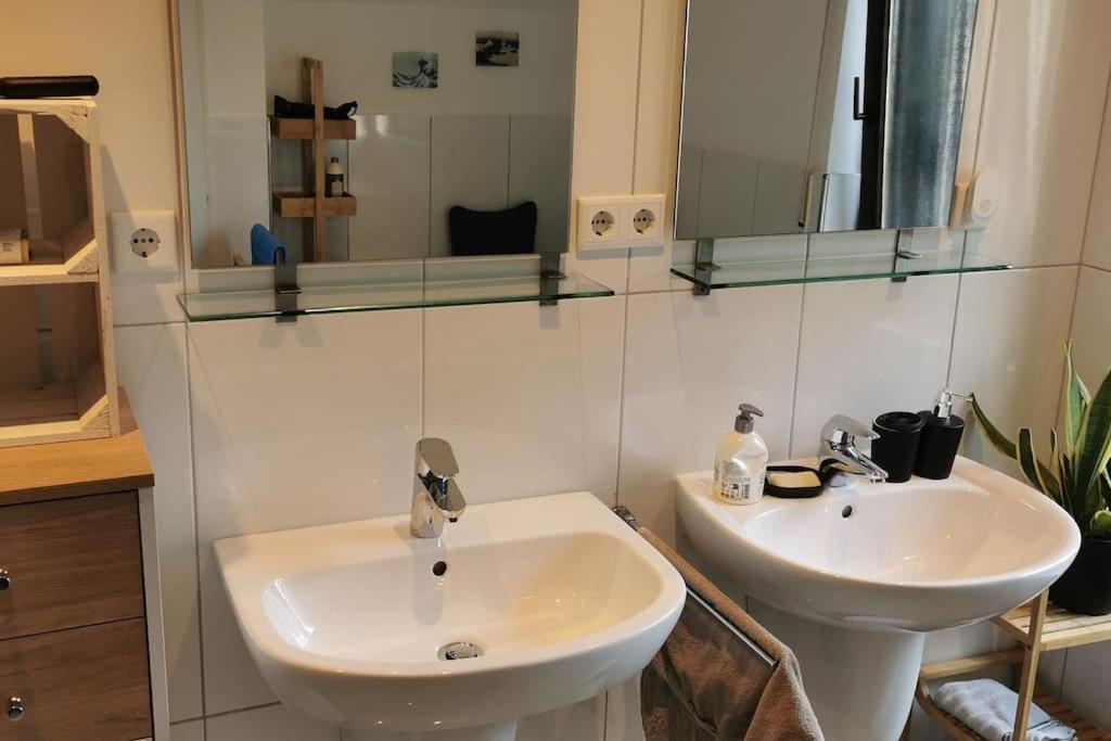 Apartment Sehr Schoene, Grosse Und Zentral Gelegene *