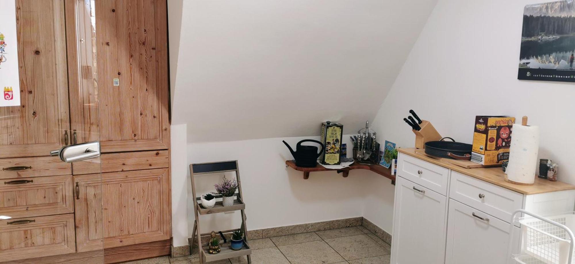 Apartment Sehr Schoene, Grosse Und Zentral Gelegene *