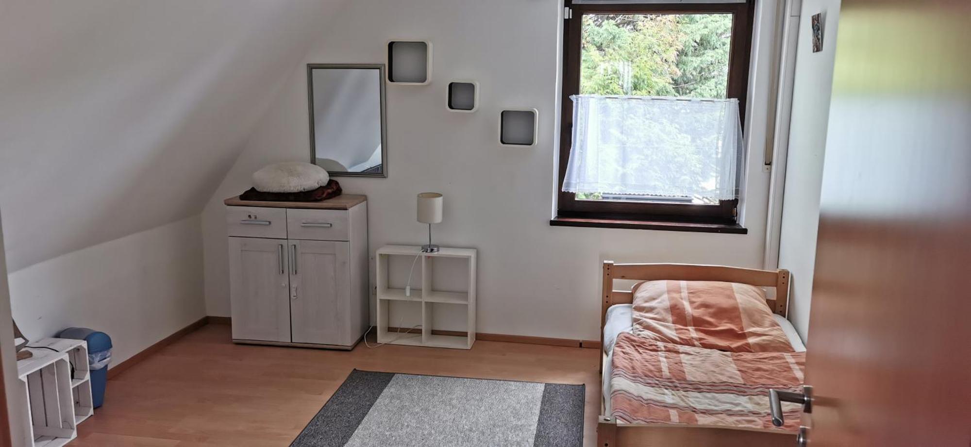 Apartment Sehr Schoene, Grosse Und Zentral Gelegene
